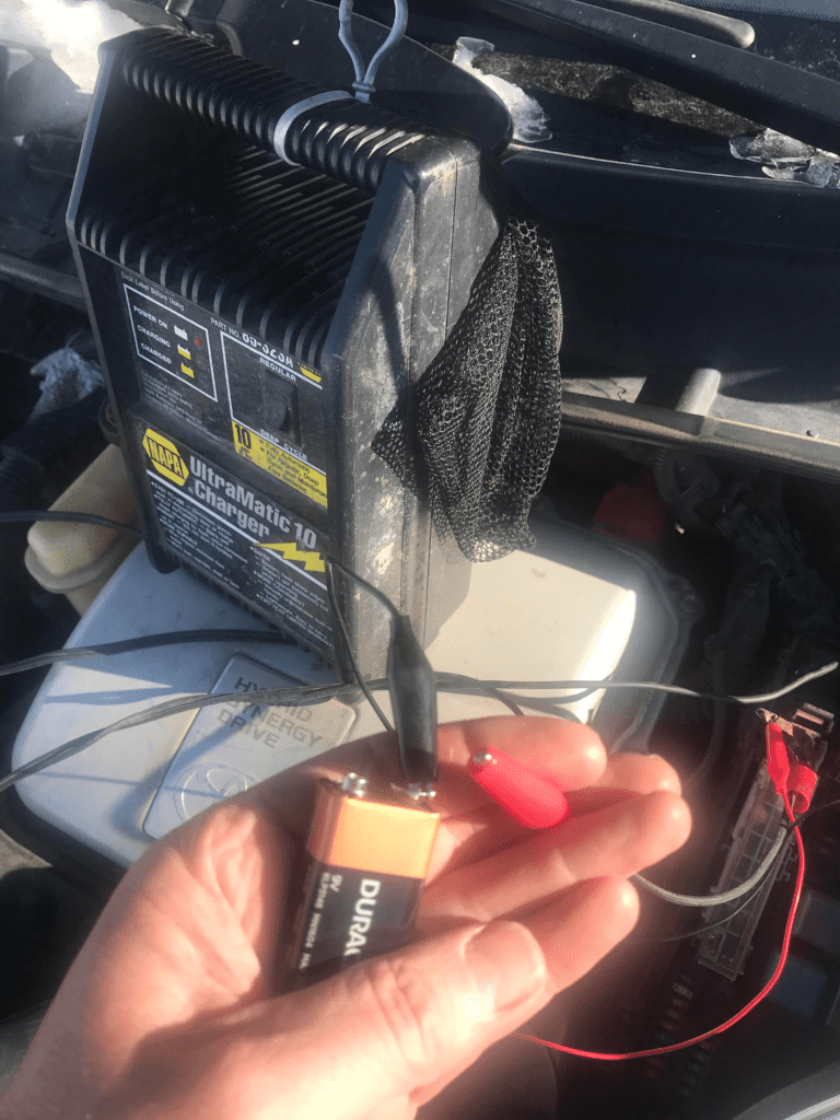 如何修理无法充电的汽车电池